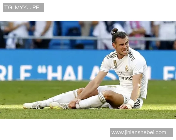 因伤痛苦的足球巨星们伤病背后不为人知的故事与坚韧精神